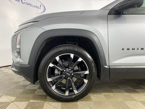 Used 2025 Chevrolet Equinox RS w/ Safety and Technology Package AWD/4WD image 28