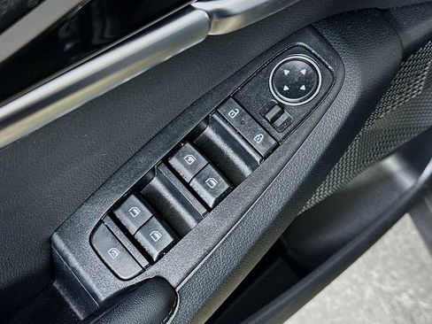 Used 2024 Kia Seltos S FWD image 20