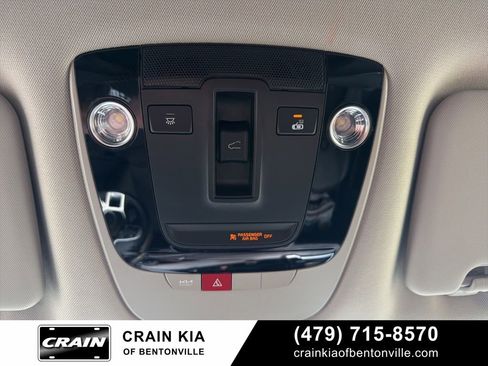 Certified 2025 Kia Sportage EX w/ Premium Package image 38