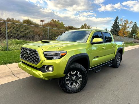 Used 2023 Toyota Tacoma TRD Off-Road image 1