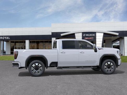 New 2026 GMC Sierra 2500 Denali w/ Technology Package AWD/4WD image 5