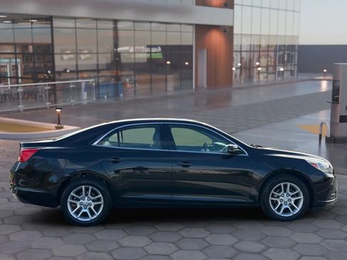 Used 2013 Chevrolet Malibu LT w/ Power Convenience Package image 8