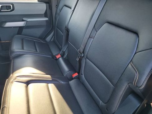 Certified 2022 Ford Bronco Badlands image 13