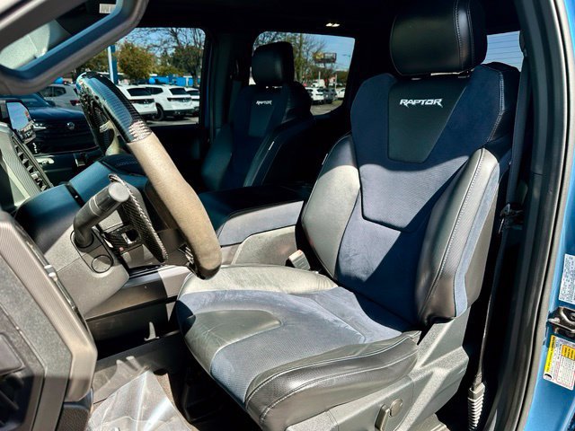 Used 2020 Ford F150 Raptor w/ Equipment Group 802A Luxury AWD/4WD image 16