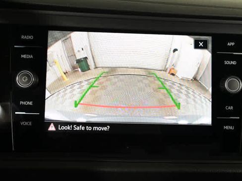 Used 2024 Volkswagen Jetta GLI Autobahn image 5