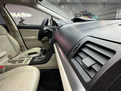 Used 2014 Subaru Crosstrek 2.0i Limited image 30