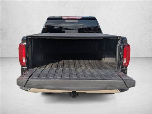Used 2021 GMC Sierra 1500 SLT RWD image 7