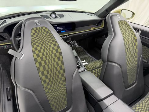 New 2026 Porsche 911 Carrera 4 GTS image 27