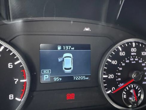 Used 2022 Kia Telluride EX w/ EX Premium Package FWD image 8