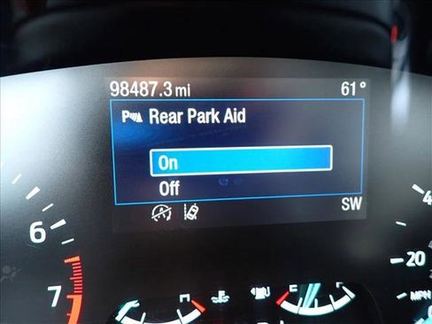 Used 2021 Ford Escape SEL image 25