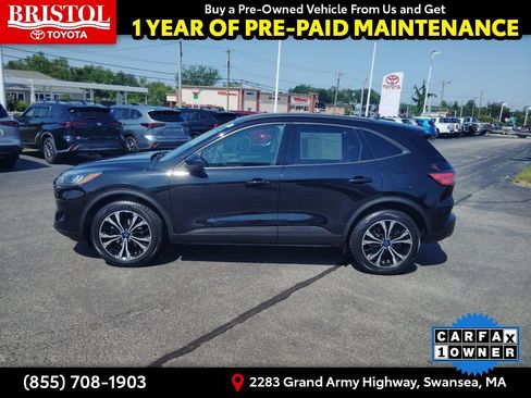 Used 2022 Ford Escape SE w/ SE Sport Appearance Package AWD/4WD image 4