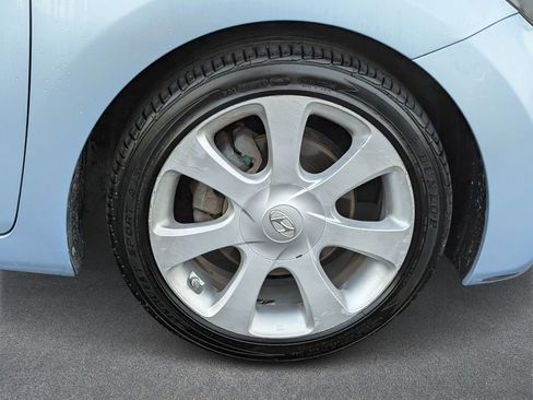 Used 2011 Hyundai Elantra Limited image 9