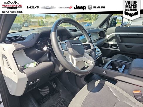 Used 2020 Land Rover Defender 110 SE AWD/4WD image 13