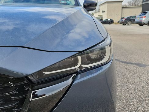 Used 2023 MAZDA CX-5 Carbon Edition image 9