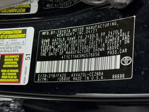 Used 2021 Toyota Camry LE image 39