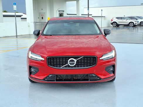 Certified 2024 Volvo S60 B5 Plus FWD image 2