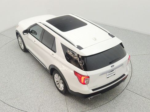 Used 2023 Ford Explorer Limited w/ Limited Technology Package RWD image 28