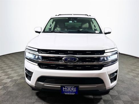 Used 2024 Ford Expedition Max Limited image 3