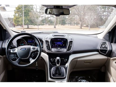 Used 2013 Ford Escape SEL w/ Class II Trailer Tow Pkg image 12