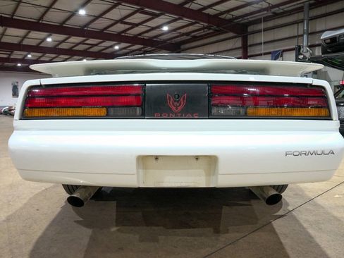 Used 1991 Pontiac Firebird Formula image 7