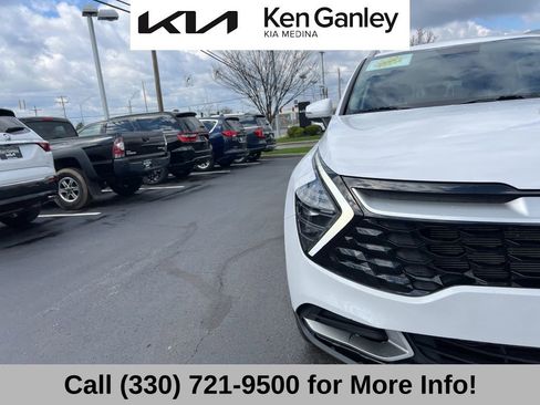 Certified 2024 Kia Sportage EX image 18