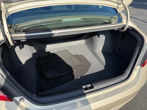 Used 2018 Honda Accord EX-L image 21