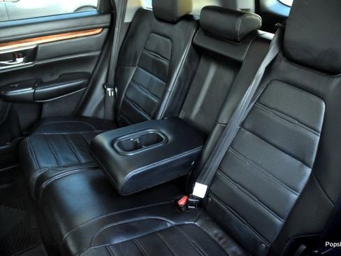 Used 2018 Honda CR-V Touring image 10