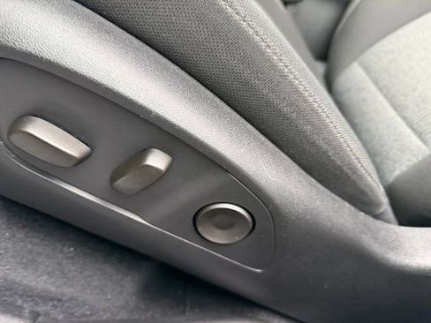 Certified 2025 GMC Acadia Elevation image 14