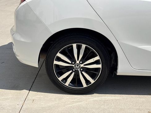 Used 2019 Honda Fit EX image 9