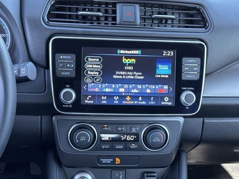 Certified 2024 Nissan Leaf S image 15