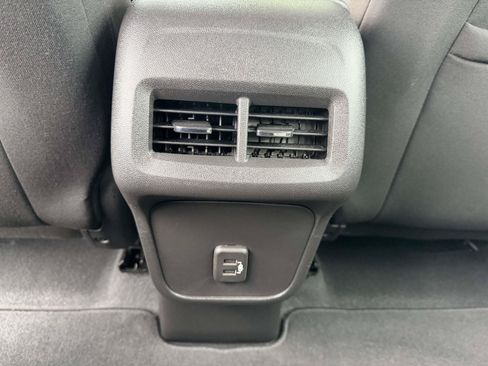 Used 2023 Chevrolet Equinox LS w/ Driver Confidence II Package FWD image 13
