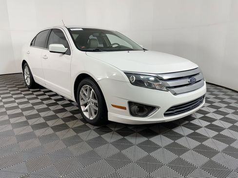 Used 2010 Ford Fusion SEL image 19