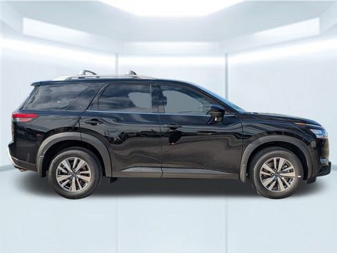 New 2025 Nissan Pathfinder SL w/ Lighting Package (N92) image 7