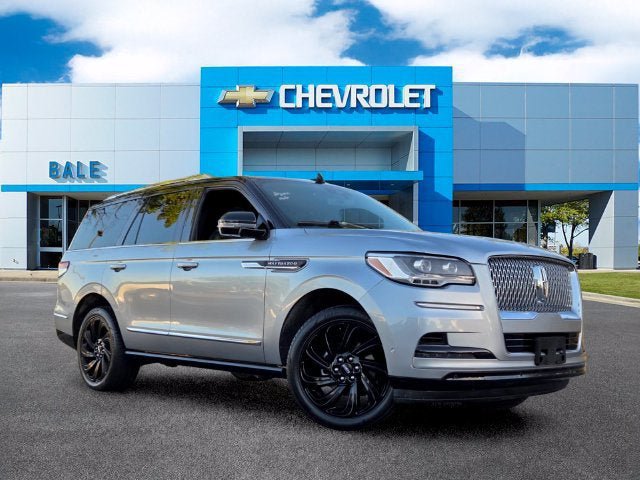 Used 2023 Lincoln Navigator Reserve AWD/4WD image 24