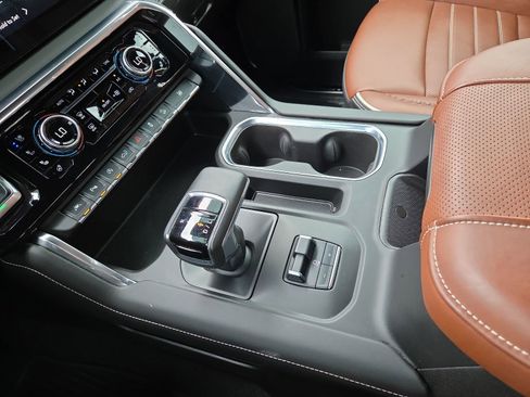Used 2024 GMC Sierra 1500 Denali Ultimate image 25