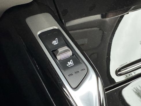 Certified 2023 Kia Sorento SX Prestige image 9