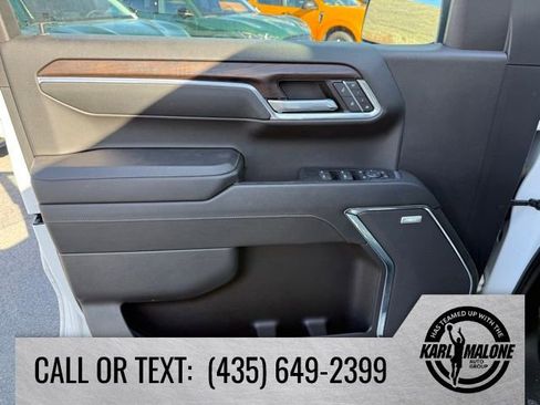 Used 2023 GMC Sierra 1500 SLT w/ SLT Convenience Package AWD/4WD image 14