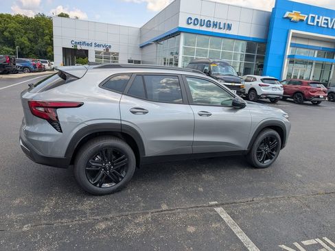 New 2026 Chevrolet Trax ACTIV FWD image 8