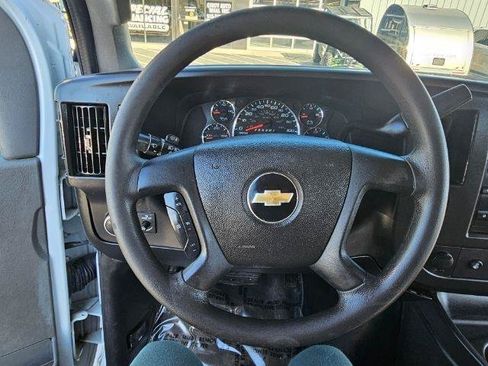 Used 2019 Chevrolet Express 3500 LT w/ LT Preferred Equipment Group RWD image 11