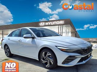 New 2025 Hyundai Elantra SEL video 1