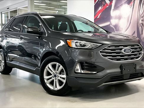 Used 2020 Ford Edge SEL image 20