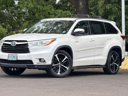 Used 2015 Toyota Highlander Limited w/ Driver Technology Package