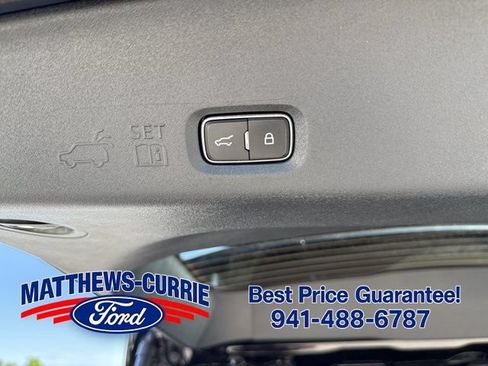 New 2026 Ford Expedition Max Platinum w/ Stealth Appearance Package AWD/4WD image 15