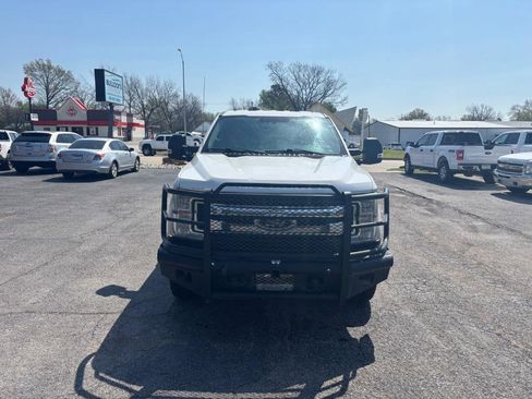 Used 2018 Ford F250 XL w/ STX Appearance Package image 13