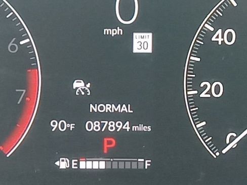Used 2024 Honda Pilot EX-L image 12