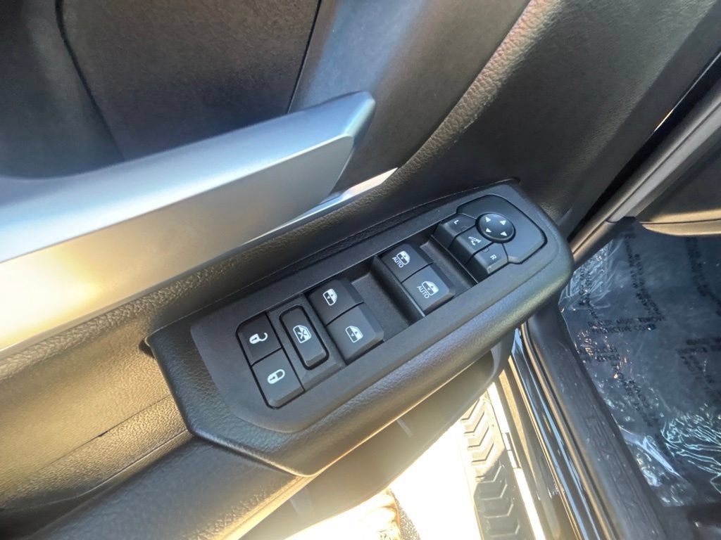 Certified 2026 RAM 1500 Big Horn AWD/4WD image 19