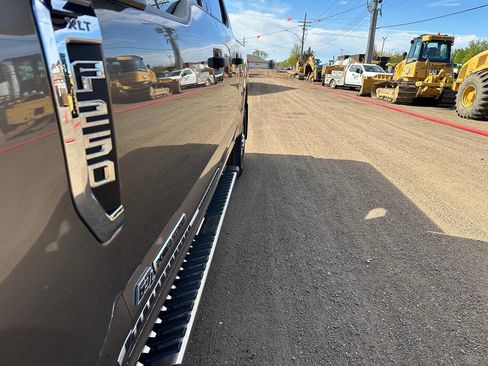 Used 2020 Ford F250 XLT w/ XLT Value Package AWD/4WD image 18