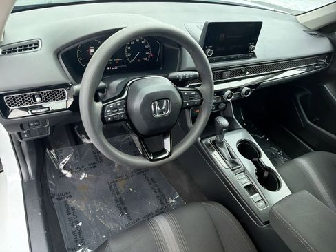 Used 2023 Honda Civic LX image 10