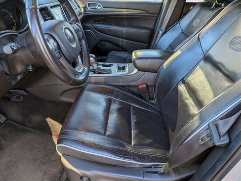 Used 2018 Jeep Grand Cherokee Overland w/ Interior Metal Package image 14