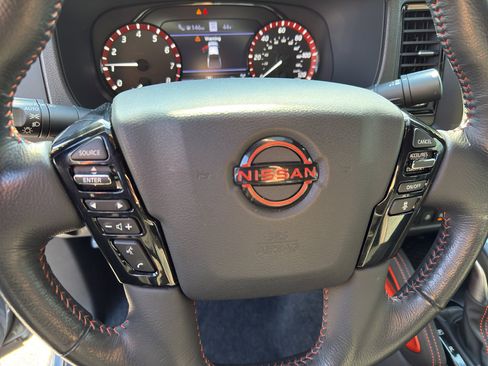 Used 2023 Nissan Frontier PRO-4X w/ Pro Convenience Package image 18